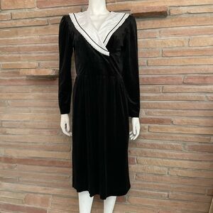 Goth Vintage Black Velvet Dress Halloween